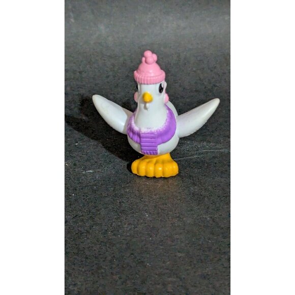 Paw Patrol Chickaletta Figure Mini Topers Beanie Scarf Bird PVC Topper Rescue - Picture 5 of 6